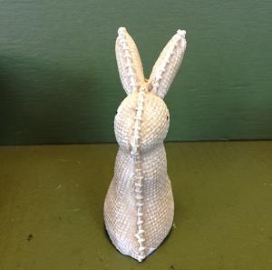 Front view of 2.75" bunny