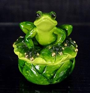 Frog on Lily Pad Trinket Box