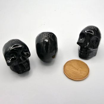 Skull - Black Onyx with Triple Moon Engraving 1.5"